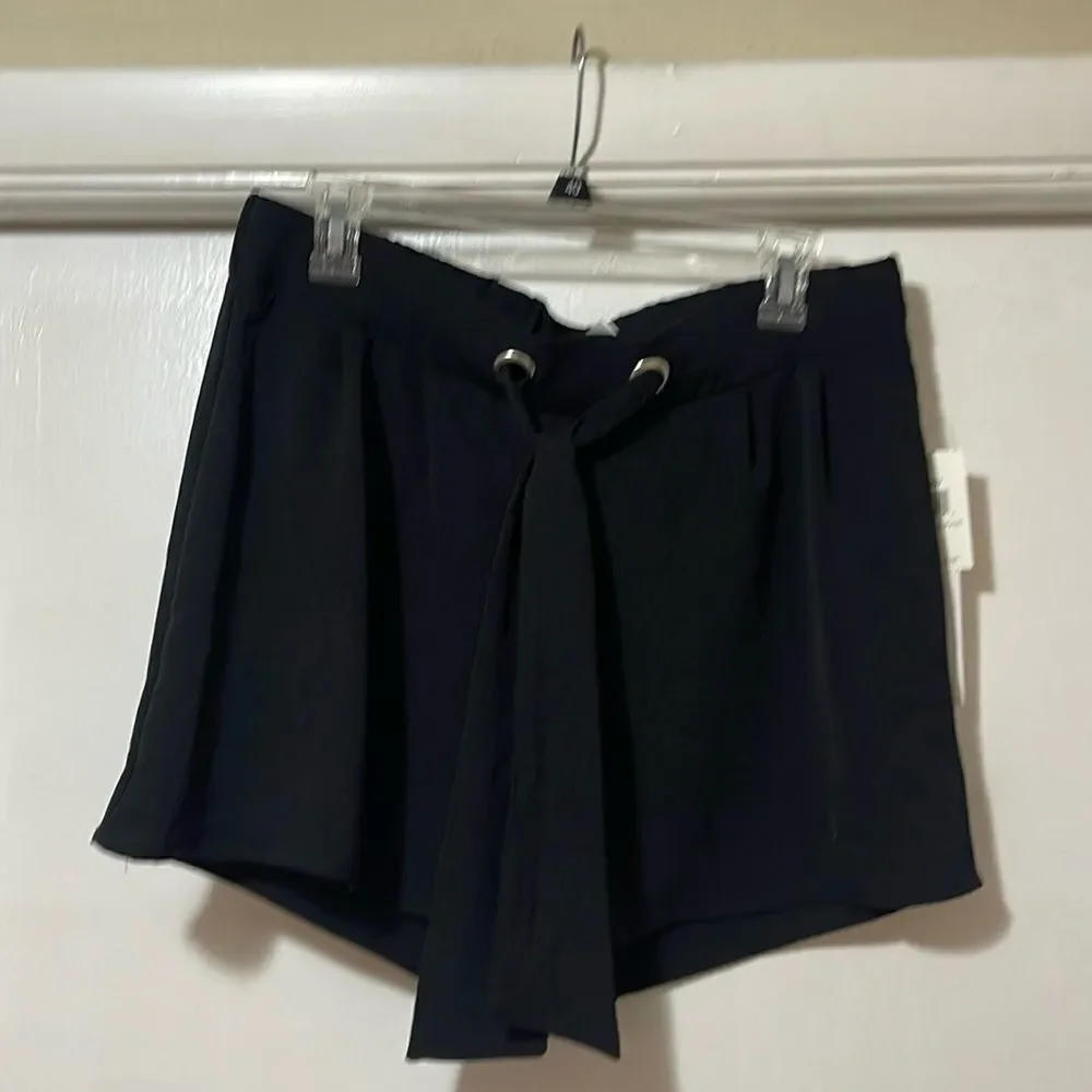 NWT retrology shorts PL